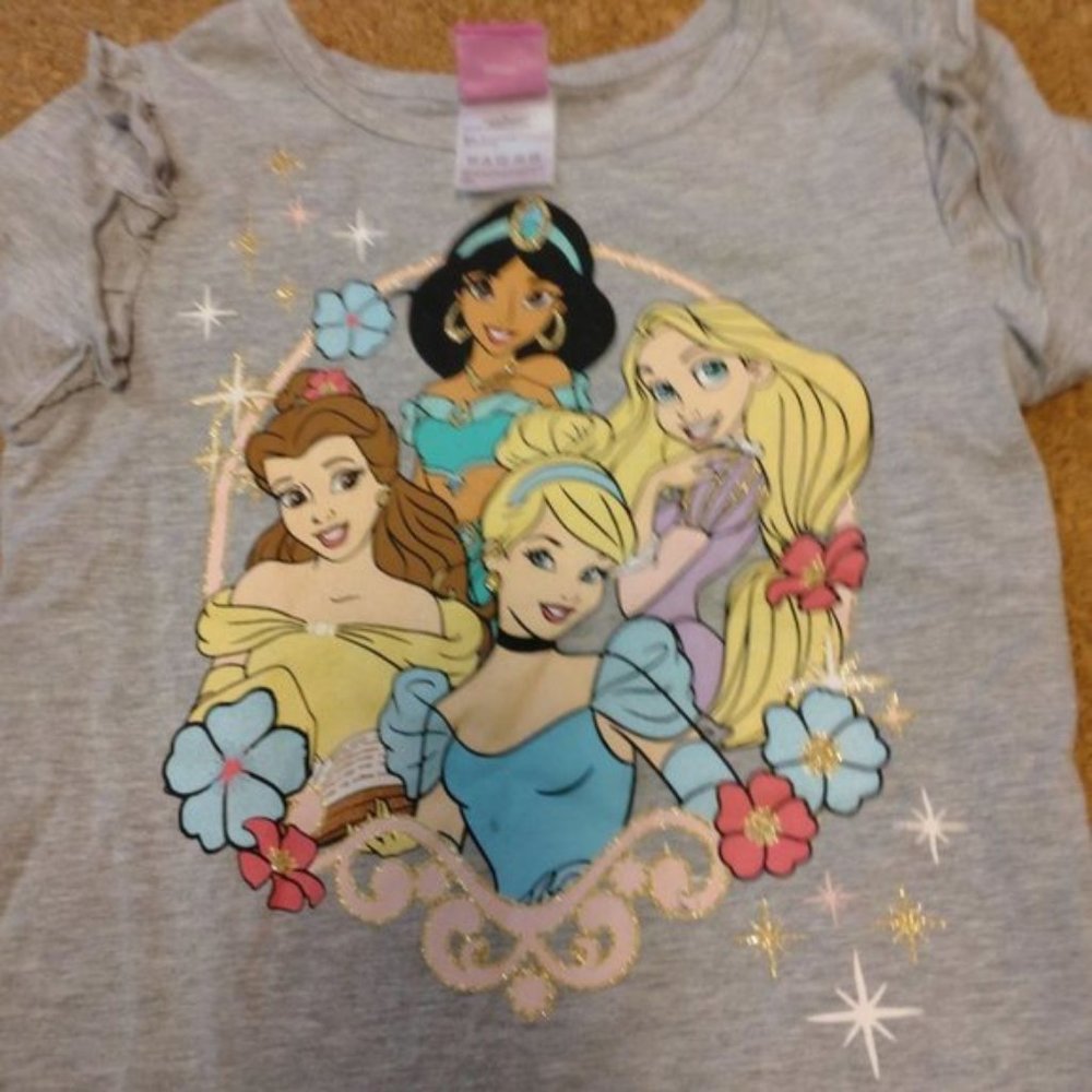 T-shirts - Picture 2 of 5